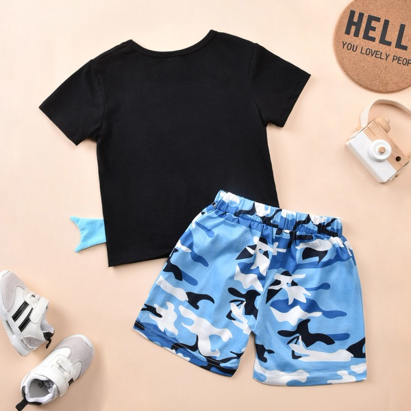 2-piece Toddler Boy Stylish Shark Decor Tee and Shorts Set