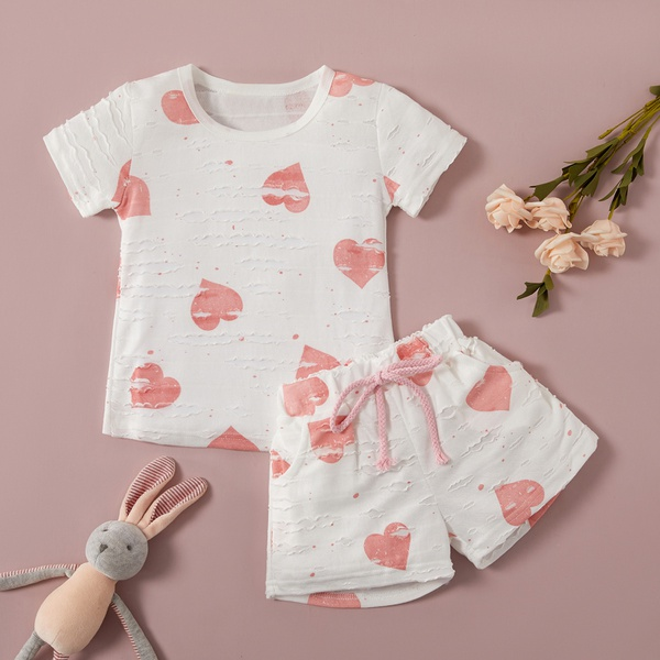 2-piece Baby / Toddler Girl Heart Print Short-sleeve Top and Shorts Set