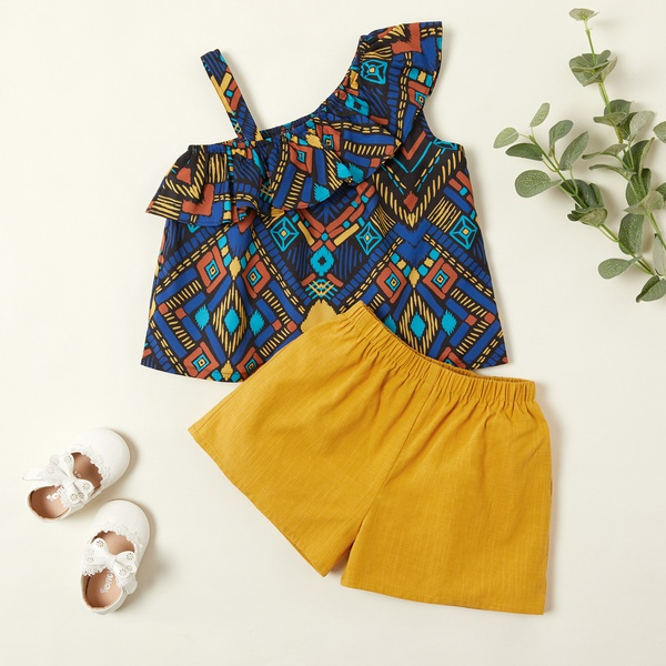 2-piece Toddler Girl Pretty Boho Print Top and Solid Shorts Set