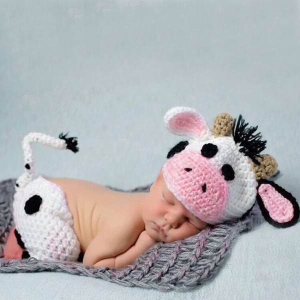 2-piece Cow Design Newborn Baby Photography Props Hat and Bottom Set