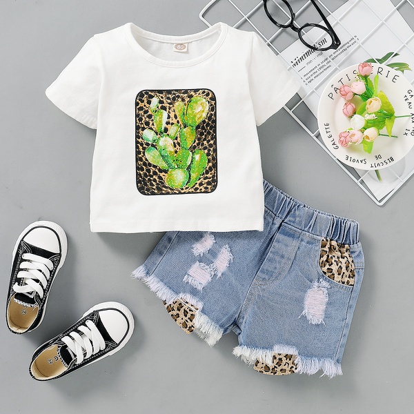 Baby Girl Casual Leopard Top and Denim Shorts Set (No Shoes )