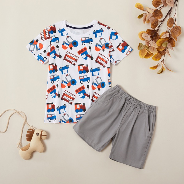 Trendy Digger Print Allover Tee and Solid Shorts Set