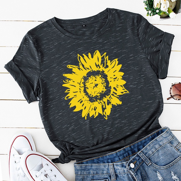 Casual Sunflower Printed Short-sleeve Tee For women